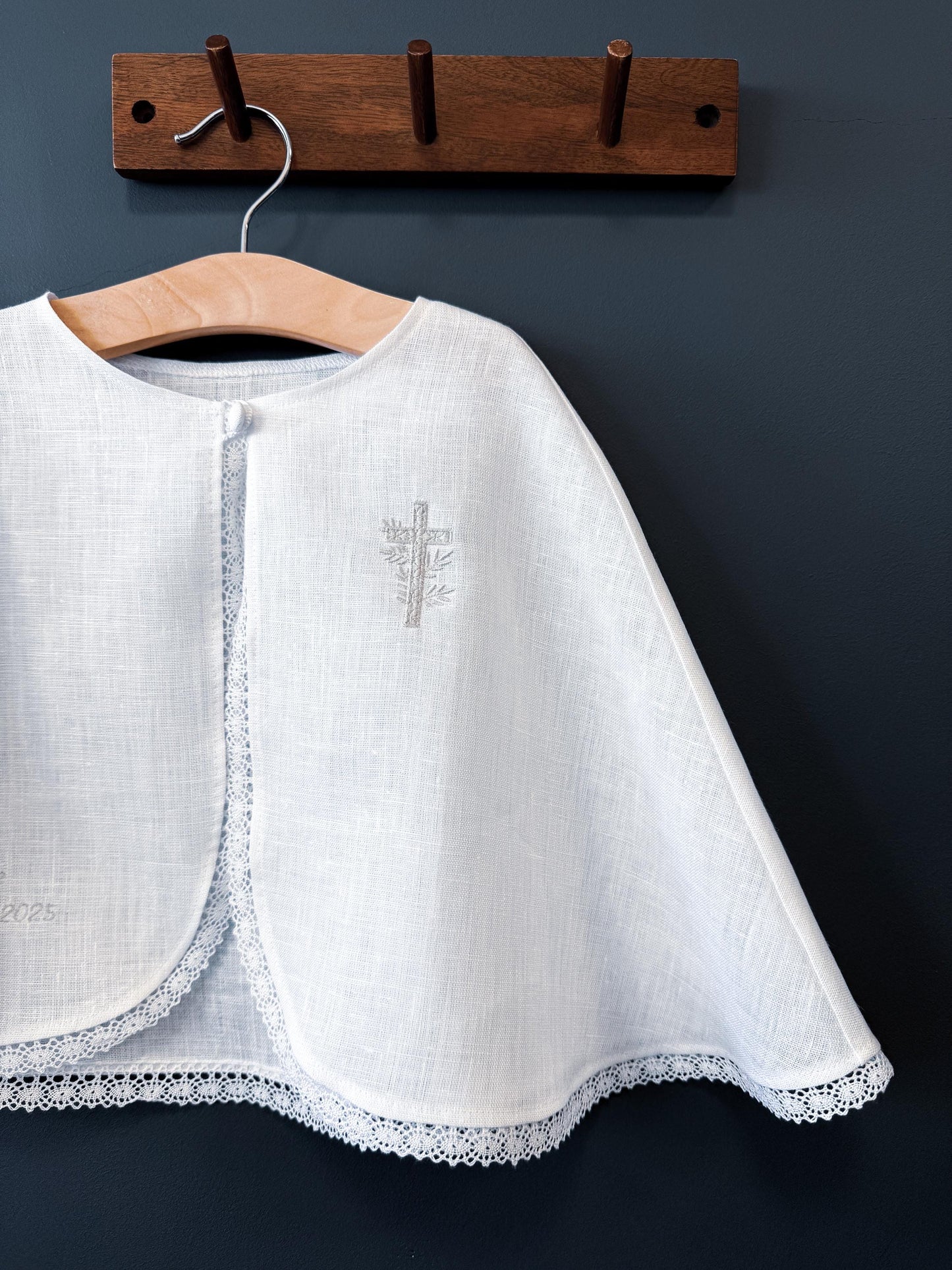 The Auguste baptism cape