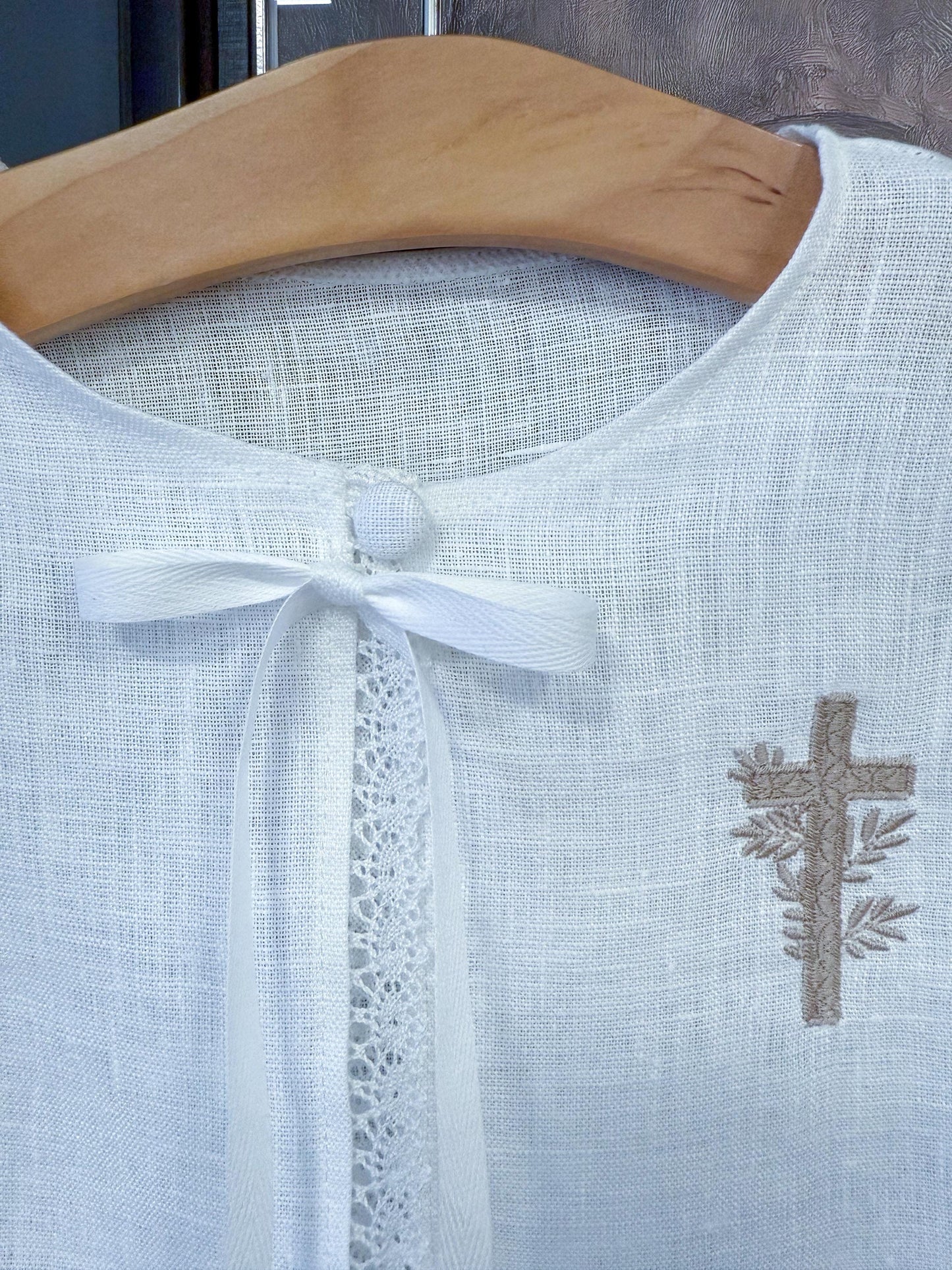 The Benoît baptism cape